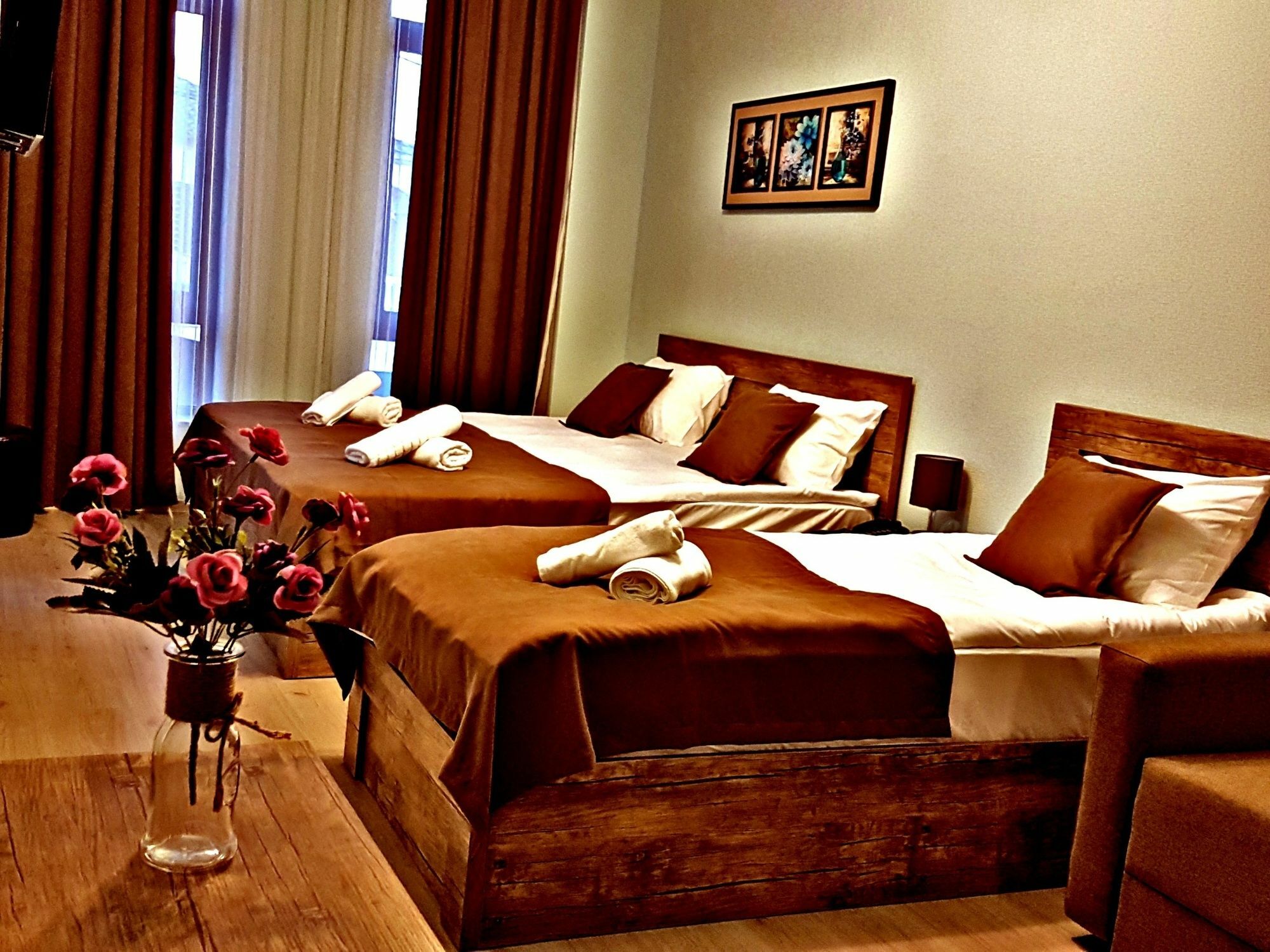 Hotel Holiday Villa Tbilisi Esterno foto